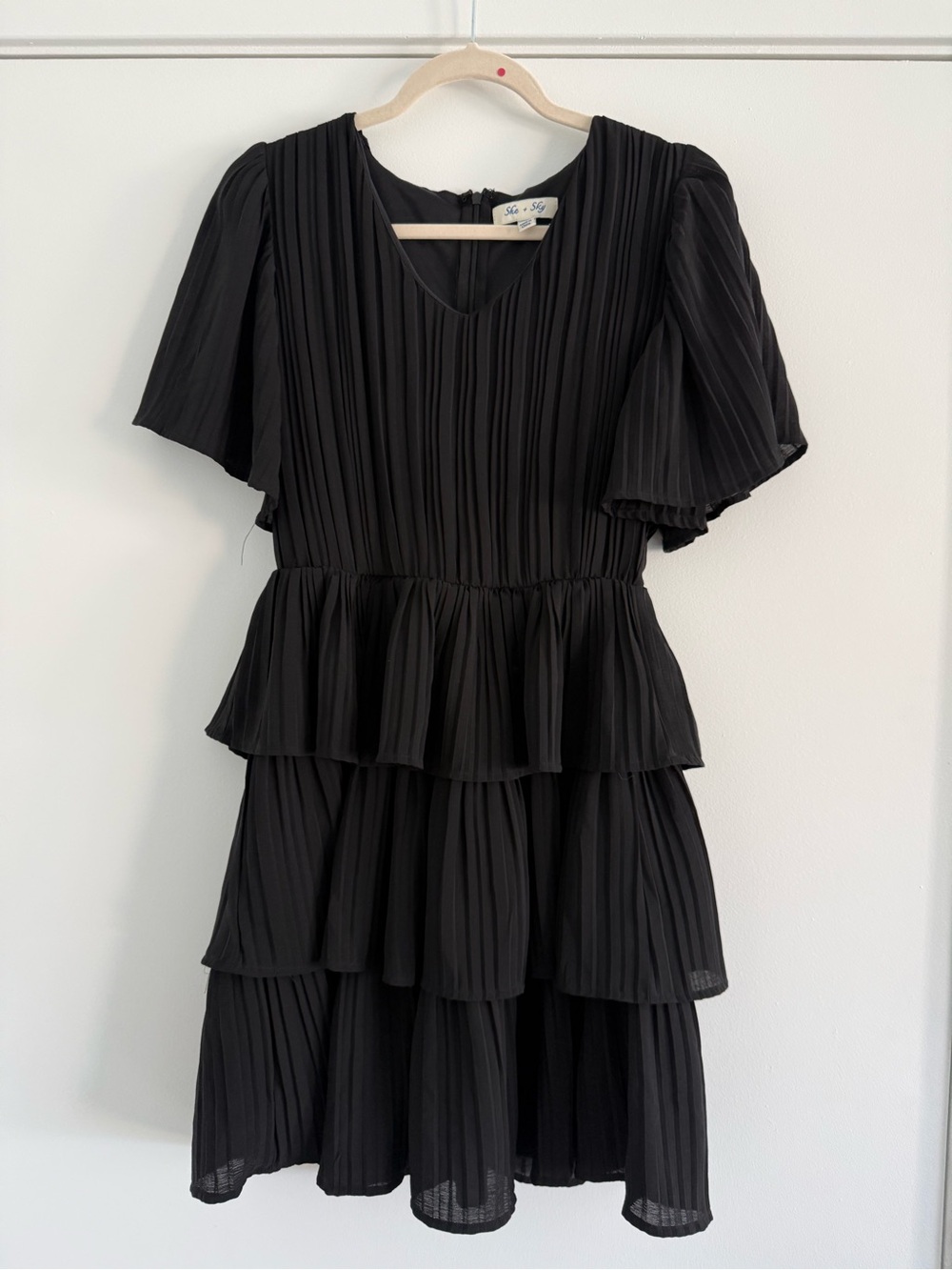 She + Sky Black Pleated Tiered Midi Dress